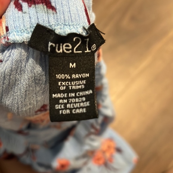 Rue21 Romper - Picture 3 of 3